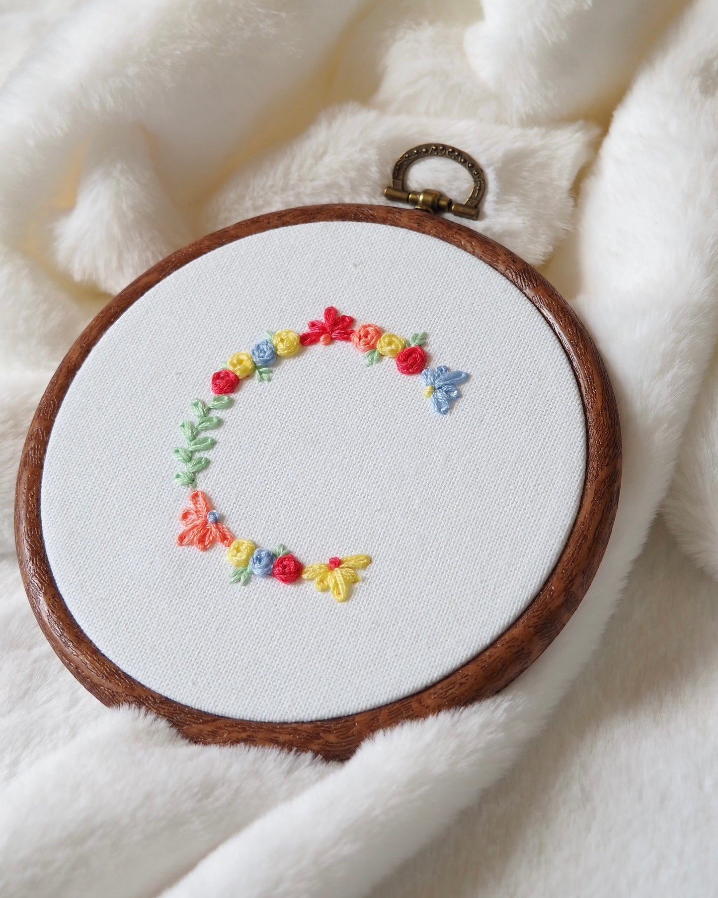 Tambourin lettre fleurie